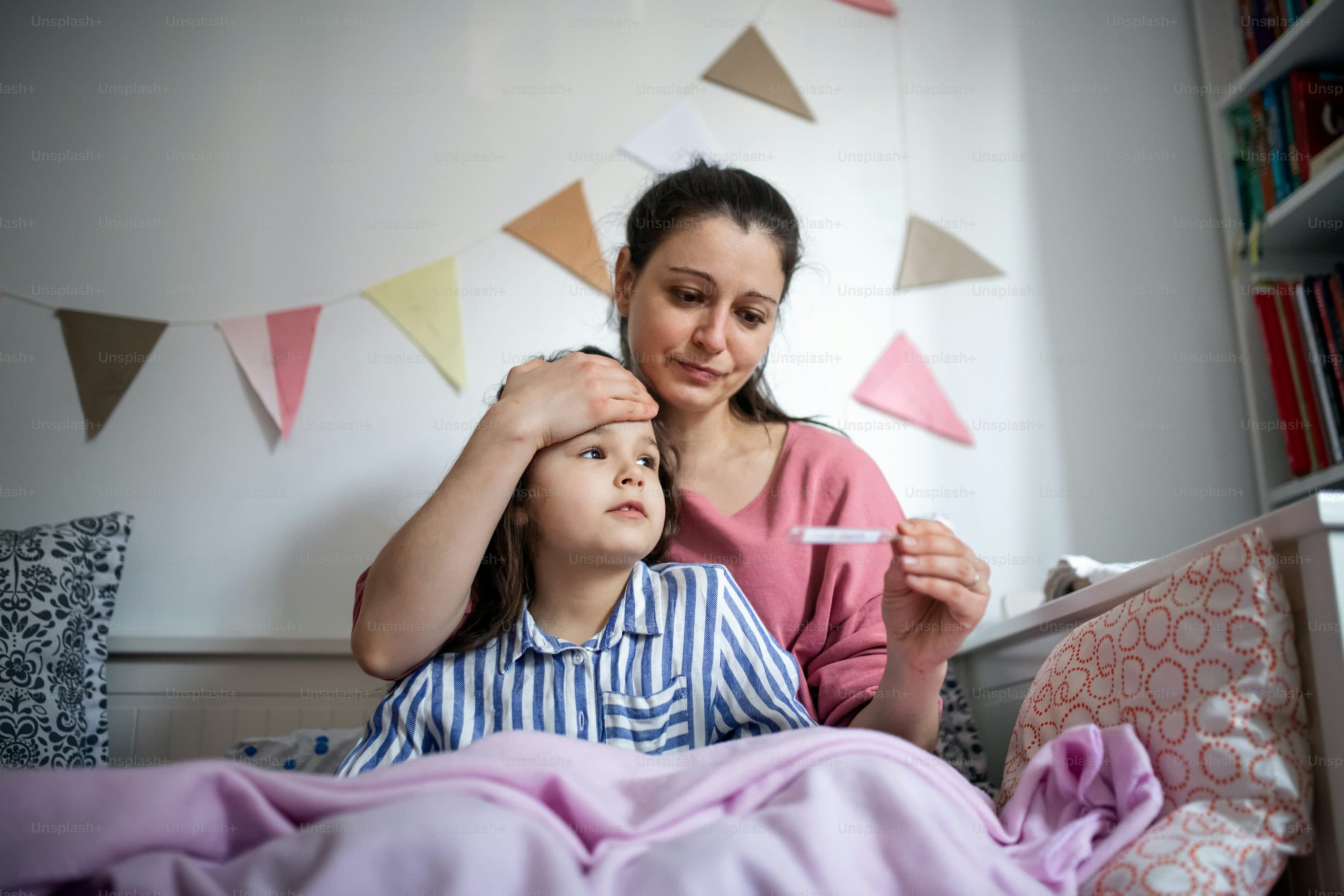 Child fever care visual representing autoinflammatory and periodic fever disorders