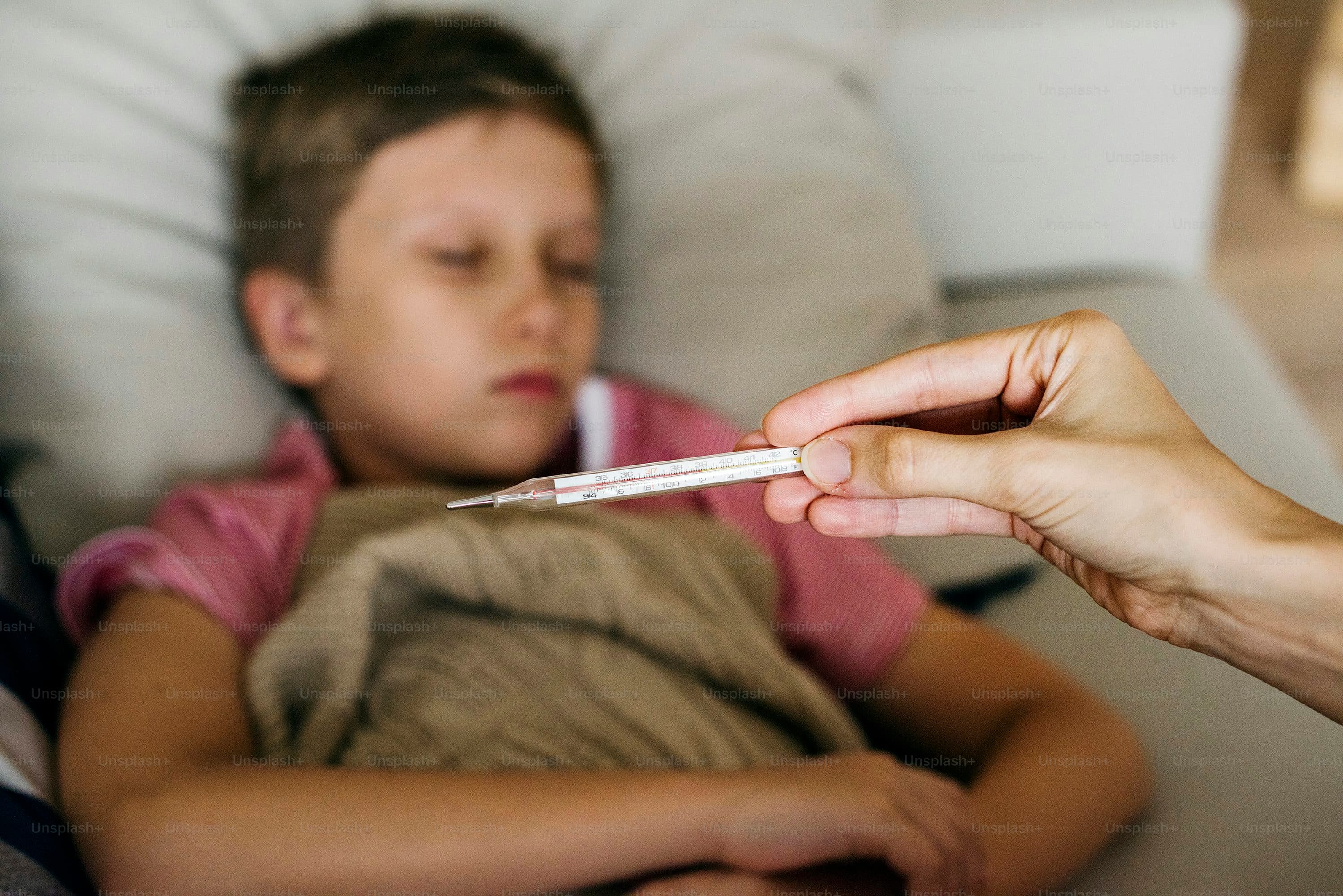 Child fever care visual for persistent or recurrent fever
